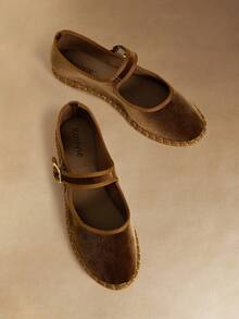 Rosivie Women's Casual Versatile Minimalist Buckle Flat Shoes - Camel - View 1