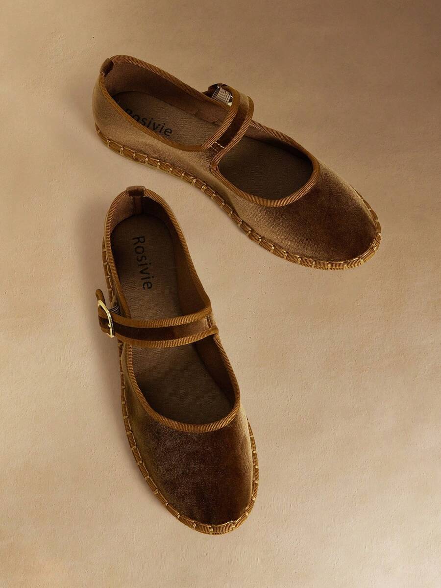 Rosivie Women's Casual Versatile Minimalist Buckle Flat Shoes - Camel - View 1