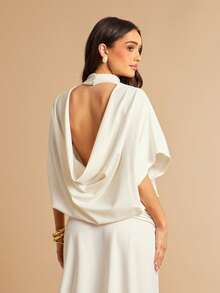 Silquee Beige Fledermausärmel Midi-Kleid mit Pilzknöpfen, rückenfreie und gerüschte Saum Dekoration, elegant und sexy, geeignet für romantische Dates, Strandurlaub, Hochzeit, Valentinstag, Weihnachten, Silvester, formelle Party - Weiss - Übersicht 7