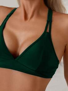 SHEIN Swim 女士纯色交叉露背休闲比基尼上衣泳装上衣深绿色比基尼上衣深绿色上衣女士聚拢泳衣上衣绿色泳衣女士泳衣上衣女士泳装上衣女士泳装上衣内置胸罩最佳上衣女士比基尼上衣女士比基尼上衣遮盖性比基尼上衣 - 墨綠色 - 查看 4