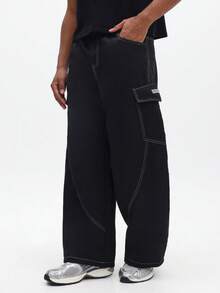 SUMWON Men's Wide Leg Cargo Pants With Contrast Stitching And Multiple Utility Pockets - Black - View 5