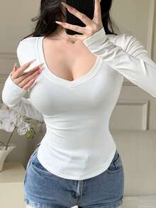 DAZY Áo thun dài tay cổ chữ V cơ bản dành cho nữ, đa năng, thích hợp cho lễ hội âm nhạc, ngày Valentine, đám cưới, mặc thường ngày, dạo phố, hoạt động ngoài trời, đi biển, đi làm, mùa xuân và mùa hè. - trắng - Xem 3