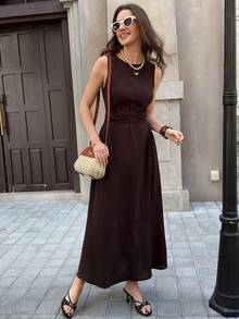 Solivie 女士休闲度假简约纯色褶裥腰部无袖连衣裙 - 咖啡棕 - 查看 3