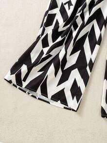 Franclia Women's All-Over Print Knotted Casual Jumpsuit For Daily Wear - Black and White - View 4