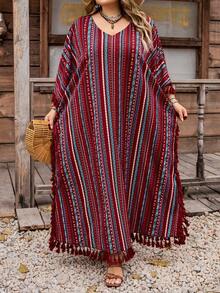 SHEIN CURVE+ Curve 尺码 US22 音乐节、海滨度假、波西米亚风女士条纹印花连衣裙 假扮波西米亚风女士服装 非洲女装 女士连衣裙 夏季热带连衣裙 女士商务休闲装 女士优雅连衣裙 休闲女装 毕业礼服 生日及活动礼服/办公室礼服/教堂礼服/婚纱/节日礼服 - 彩色 - 查看 6