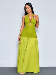 SOLERSUN Gaun Maxi Halter Hijau Tanpa Lengan Elegan untuk Wanita dengan Detail Cincin dan Hem Mengembang - Hijau - View 5