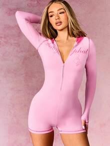 BABYPHAT Jumpsuit Wanita Warna Pink dengan Tudung, Lengan Panjang, Bahan Jersey, Resleting Depan, dan Grafis Teks untuk Pakaian Kasual Sehari-hari - Berwarna merah muda - View 1
