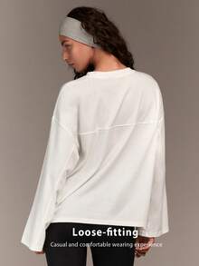 Fluxe T-shirt ample à manches longues et col rond pour femmes, blanc. Parfait pour le port casual, un Top de tous les jours , le sport en salle, l'entraînement ample, les vacances, l'été, le printemps, la Saint-Valentin, les sorties, les vacances, le casual - Blanc - Voir 3