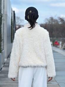 Mima John 秋冬女士长袖纽扣领仿皮草优雅夹克 - 杏色 - 查看 3