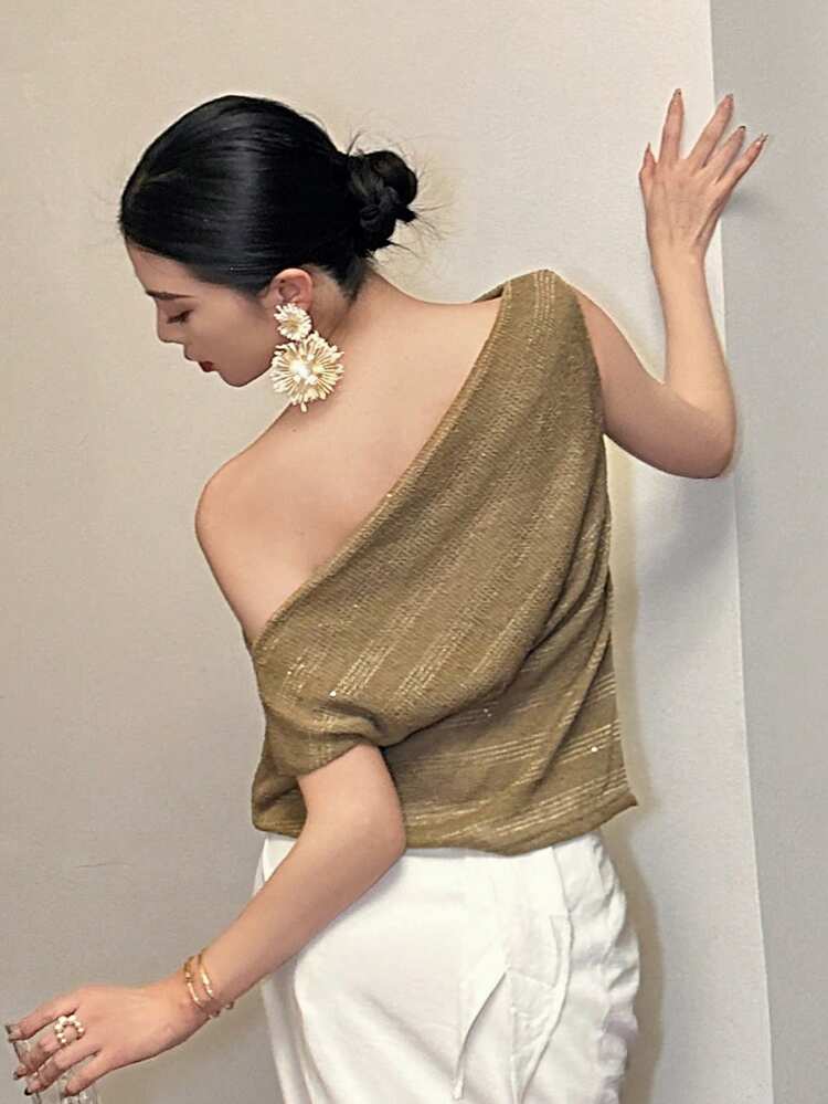 Women's Casual Solid Color Asymmetrical Shoulder T-Shirt, Summer