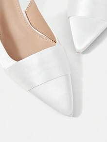 CUCCOO HITCHD 女士高端尖头搭扣高跟鞋，四季皆宜 - 白色 - 查看 5
