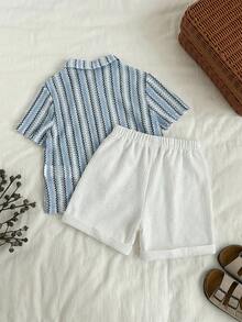 Bộ 2 món gồm áo polo tay ngắn và quần short cạp chun dễ thương cho bé trai, thích hợp cho mùa hè và mùa xuân. - Nhiều màu - Xem 2