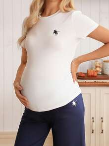 SHEIN 2pcs Maternity Set: Round Neck Short Sleeve Top With Waist Ruching & Embroidery, Elastic Waist Straight Leg Embroidered Pants - Blue and White - View 4