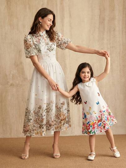SHEIN Vestido sin mangas con estampado floral para niñas, vestido de cuello halter de tela de punto con estampado digital de flores y plantas, con elementos florales de mariposa, falda en línea A adecuado para uso diario, fiestas y eventos en primavera y verano