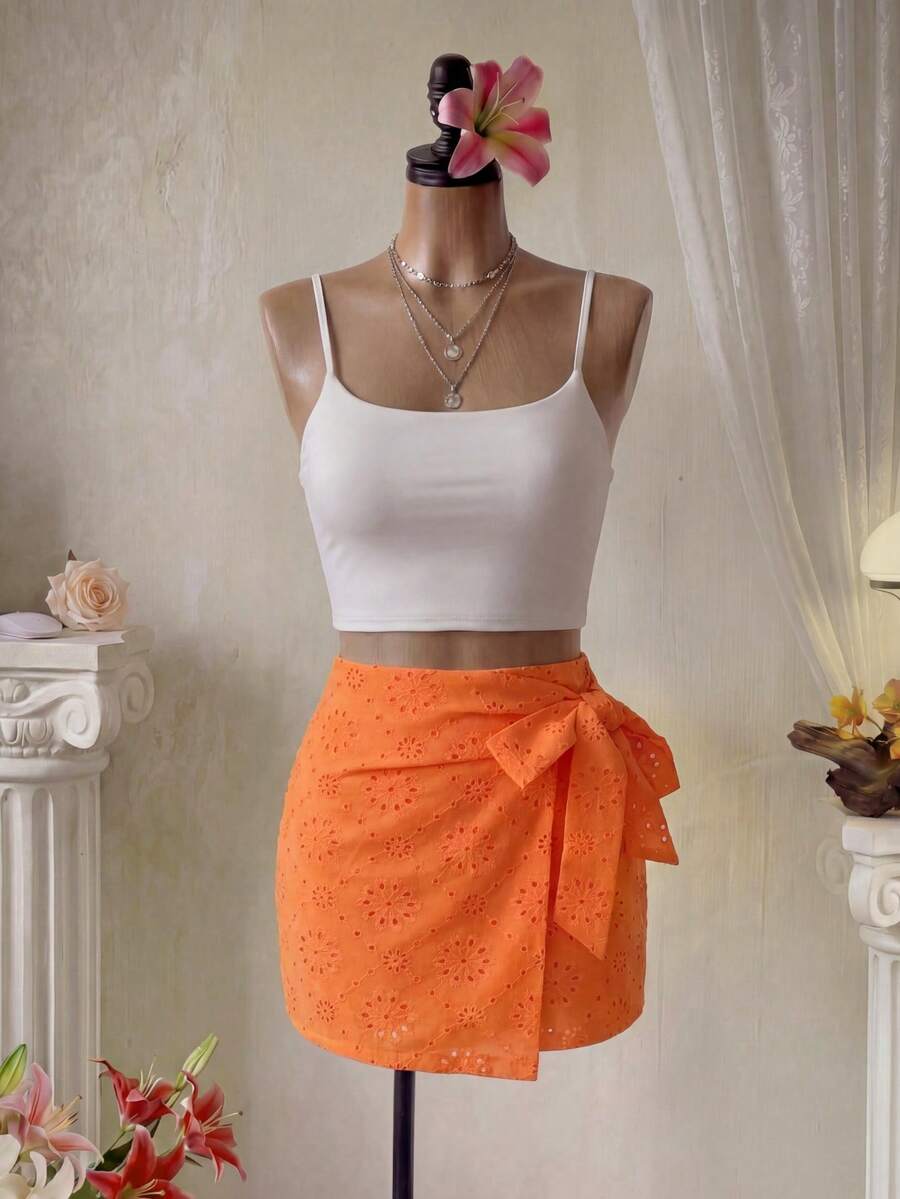 Femesol 女式夏季刺繡假日包裹式短裙短褲，腰間綁帶 - 橘色 - 查看 1