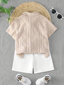 SHEIN 2件套男童夏季时尚Polo领短袖衬衫和休闲运动短裤套装 - 杏色 - 查看 2