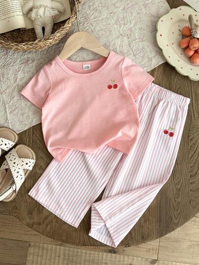 SHEIN 2pcs Infant Girl Summer Fashionable Minimalist Street Style White Short Sleeve T-Shirt With Black Embroidered Decor And Apricot Striped Pants Set, Suitable For Daily School Wear