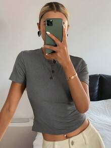 DAZY 女士半扣圆领修身休闲短袖T恤 夏季 - 灰色 - 查看 2