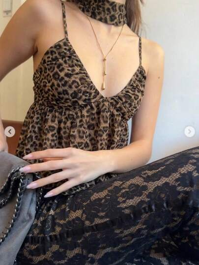 Serisse Camiseta de tirantes con volantes y estampado de leopardo para vacaciones de verano de mujer, Camiseta de tirantes con estampado de leopardo + corbata a juego 2 en 1, Ropa de club/fiesta/moda callejera talla grande vendida, Camiseta de estampado de guepardo, Blusas casuales para mujer, Blusas elegantes para mujer, Día de San Valentín, Blusas de verano, Día de San Valentín, Blusas elegantes para mujer, Vacaciones para mujer, Vacaciones en la playa para mujer, Blusas casuales para mujer, Blusa negra
