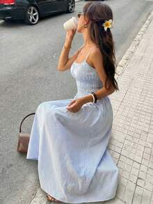 Pariaura 复古甜美蓝白条纹吊带长裙 - 方领收腰设计，春夏时尚连衣裙；优雅修身蓝白条纹吊带长裙 - 方领收腰设计，春夏百搭连衣裙；俏皮活力蓝白条纹吊带长裙 - 方领收腰设计，春夏复古连衣裙；波西米亚风夏季连衣裙；格纹度假连衣裙；休闲度假连衣裙；波西米亚风夏季穿搭；女士夏季穿搭；女士连衣裙；野餐连衣裙 - 藍色 - 查看 7