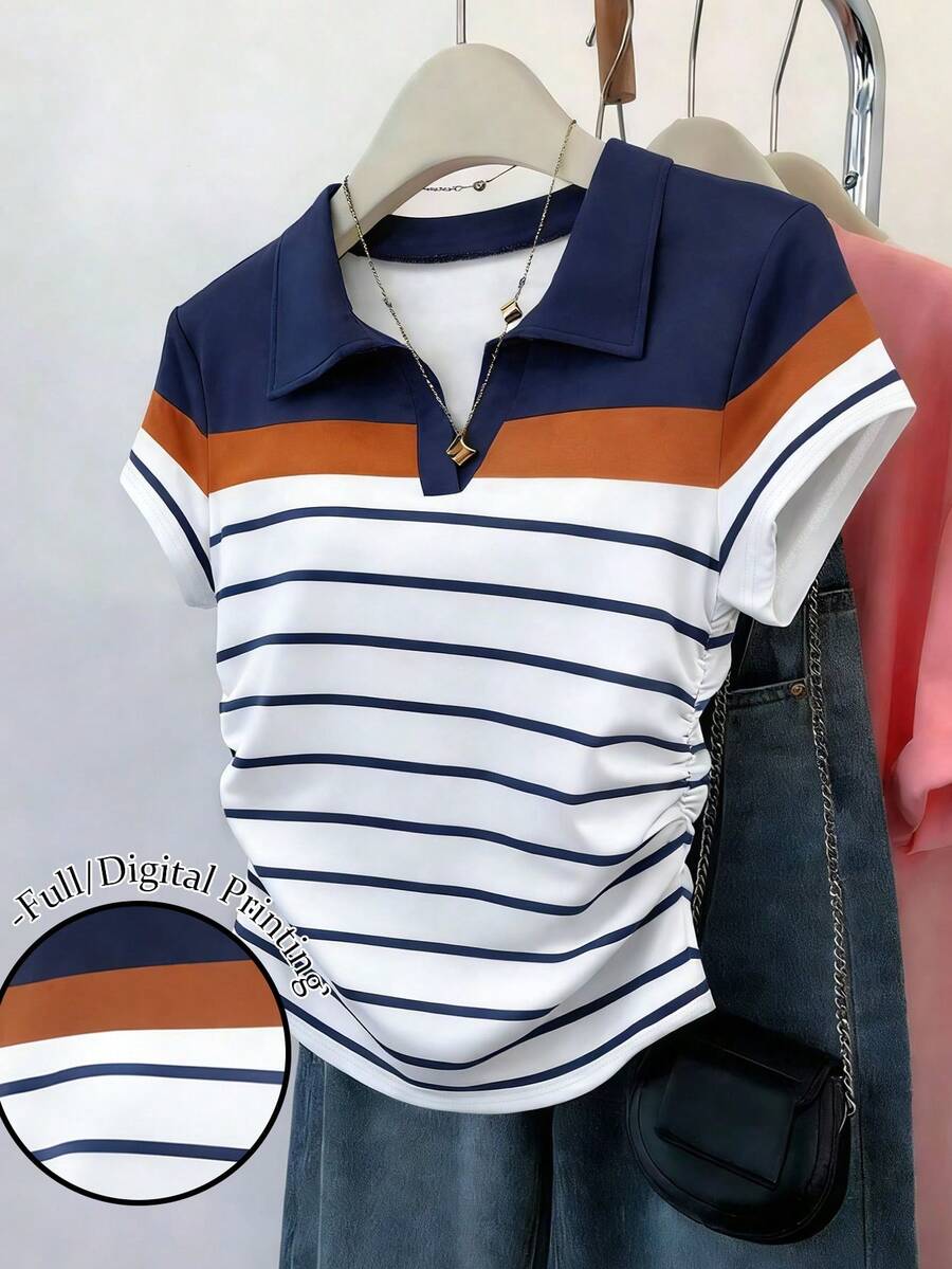 Resyla 褶裥V领短袖Polo衫，春夏款 - 彩色 - 查看 1