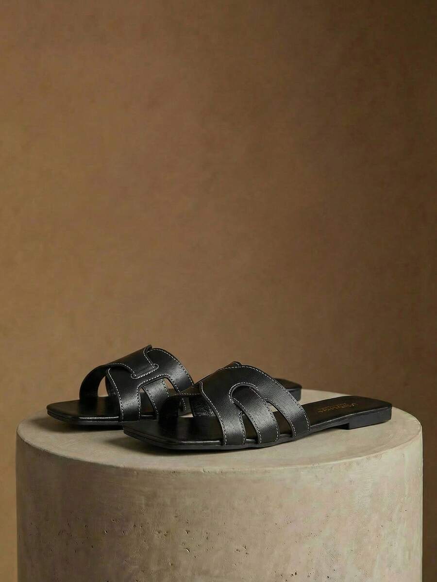 Styleloop Sandalias marrones de verano con puntera abierta, estilo bohemio para vacaciones, zapatos de paja trenzada con tiras cruzadas, suela blanda de cuerda de cáñamo, calzado exterior tipo chanclas - Negro + línea - Ver 1