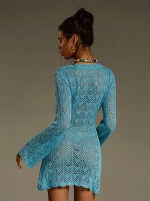 Athîral 女士V领长袖镂空针织连衣裙 - 藍色 - 查看 2
