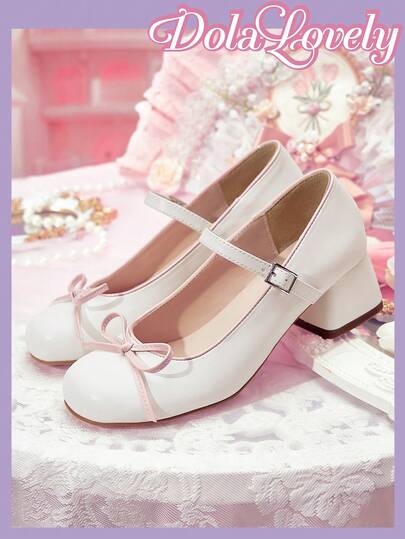 Dola Lovely 圆头蝴蝶结踝带粗跟女式高跟鞋，适合圣诞节和新年假期氛围秋冬