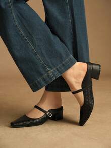 Rosivie Women's Buckle Design Fashion Daily Wear High Heel Sandals - Black - View 3