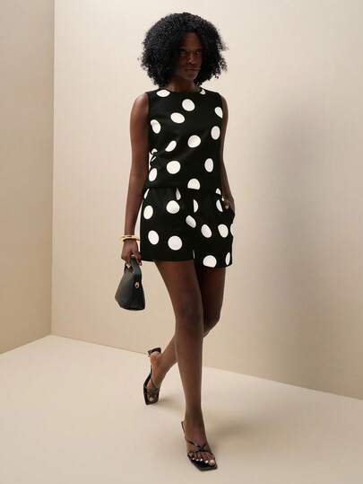 Zolique 女士几何印花圆领上衣和口袋短裤休闲两件套