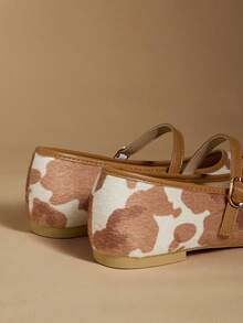 Rosivie Women's Buckle Design Casual Versatile Flat Shoes - Brown - View 4