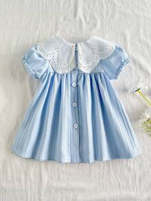 Vintaside Kids Đầm xếp ly dáng rộng kiểu cổ điển cho bé gái, cổ ren hoa ngọt ngào, khoét lỗ. - Màu xanh nhạt - Xem 2