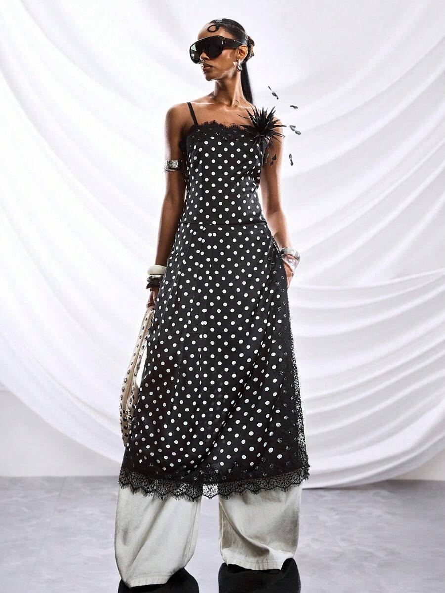 LYSMO 2026新款极简主义春夏女装波点蕾丝拼接吊带连衣裙，波点蕾丝设计，高开衩侧边，可单穿或叠穿，复古又不失魅力。女士波点连衣裙，黑色波点连衣裙，黑白波点连衣裙，波点长裙 - 黑與白 - 查看 1