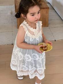 Dazy Kids Baby Girl Lace Patchwork Korean Style Layered Spring/Summer Top - White - View 6