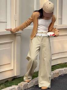 DAZY 少女口袋纽扣蕾丝拼接休闲百搭日常阔腿牛仔裤 - 卡其色 - 查看 2