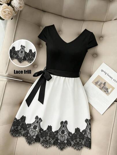 Franclia Women's New V-Neck Short Sleeve Contrast Color Waist Bow Tie Lace Trim Hem Short Dress