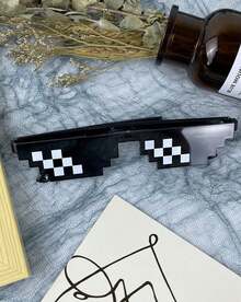 MINKOJA 趣味动漫风格双排像素马赛克时尚眼镜，适合锐舞派对和个性派对 - 彩色 - 查看 19