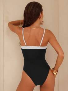Swim Chiccia Áo tắm liền thân nữ thanh lịch, màu trơn, phối nhiều lớp, xếp ly, có dây đeo điều chỉnh được - màu đen - Xem 2