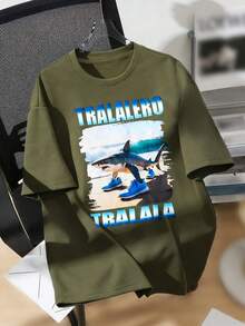 SHEIN T-shirt à col ras-du-cou à manches courtes avec imprimé casquette et motifs de bandes dessinées étranges, adapté aux adolescents. Convient pour le printemps/été, le port quotidien, les sports, les sorties, l'école, les fêtes, les festivals, les séances photo - Militaire verte - Voir 4