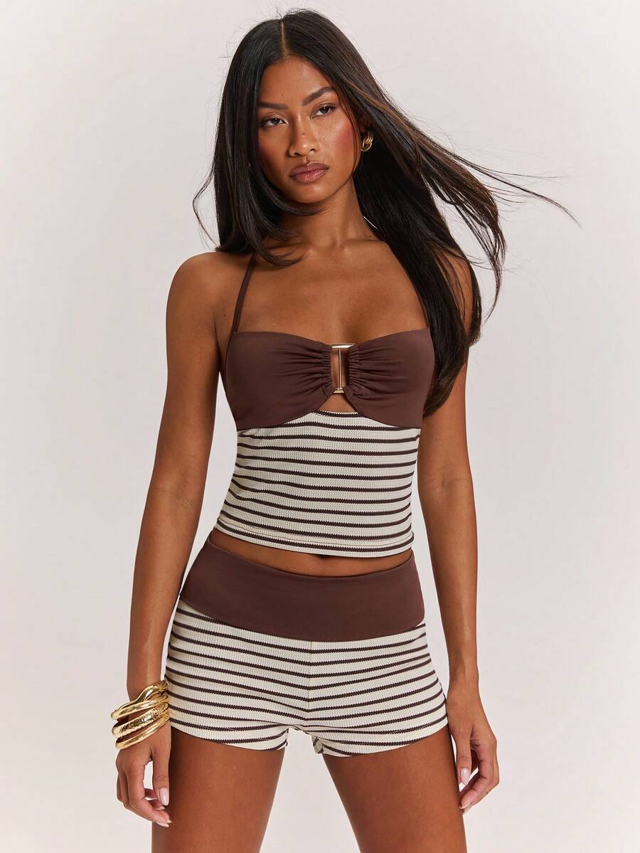 SHEIN BAE Váy chiffon bồng bềnh, bóng bẩy, phối nhiều mảnh, viền xếp ly, phong cách lãng mạn đi biển/Váy đi biển/Váy dự lễ hội âm nhạc/Váy đi club/Váy đi chơi/Váy kiểu miền Tây/Váy thường ngày/Váy dự tiệc brunch/Váy Ibiza/Váy mùa hè/Váy viền xếp ly - Nhiều màu - Xem 1