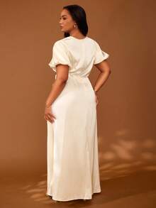 Veslaya 大码新款音乐节、复活节、生日派对、毕业季、学院风、学生装、日常休闲、百搭基础款、休闲、度假、邮轮旅行、海滩、日光浴、爆款、街头风、婚礼宾客波西米亚风、通勤、早午餐、机场、派对、假日郊游、优雅宴会、舞会、休闲、高端优雅白色深V泡泡袖A字长裙,适合新娘穿着,缎面V领中长连衣裙,女士连衣裙,女装 - 杏色 - 查看 3