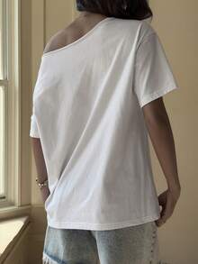 DAZY Teen Girl Letter & Building Print Loose Fit Asymmetrical Shoulder Short Sleeve T-Shirt Summer - White - View 3