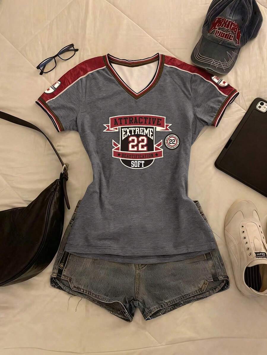 Plus Size Fitted Short V-Neck Raglan Short Sleeve T-Shirt Jersey - Multicolor - View 1
