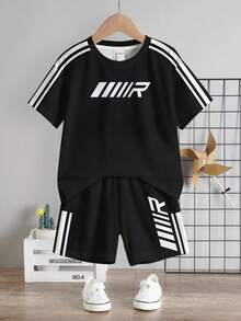 SHEIN Set de 2 piezas de camiseta de manga corta de cuello redondo y pantalones cortos casuales para niños, con estampado de rayas clásico, adecuado para el verano - Multicolor - Ver 2