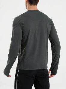 Manfinity Acti Log 男士字母印花长袖运动T恤 - 深灰色 - 查看 2