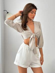 EURMUSE Set di top corto a maniche a palloncino e pantaloncini in misto lino per donna - Blusa con laccio frontale a 3/4 maniche, pantaloncini bianchi in vita alta ed elastica, vestibilità morbida, casual estivo, coordinato leggero ed elegante, set abbinato beige e bianco adatto per vacanze o uso quotidiano - Bianco - Visualizzare 5