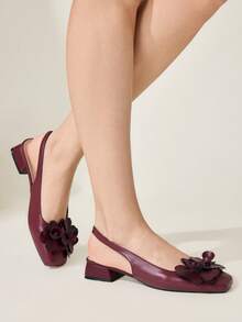 CUCCOO CHICEST 女士时尚酒红色立体花朵后跟带低跟方头通勤百搭优雅派对度假平底露跟鞋 - 酒紅色1 - 查看 5