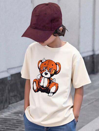 一件杏色男童T恤，面料柔软舒适，适合夏季郊游、摄影、运动及各种场合，休闲畅销印花T恤，专为青少年男童设计。