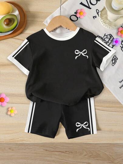 Conjunto de leggings estampados de seda de leche para bebés niñas + Conjunto de top de manga corta con cuello redondo a rayas de color contrastante y pantalones cortos ajustados con estampado de lazo negro y blanco para bebés niñas, adecuado para verano, escuela, hogar, exterior, lindo conjunto de verano para bebé niña, estilo coreano