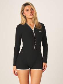 Missguided x Playboy 长袖蕾丝撞色纽扣连体裤，搭配短裤和白色装饰滚边细节，适合休闲周末穿着 - 黑色 - 查看 3
